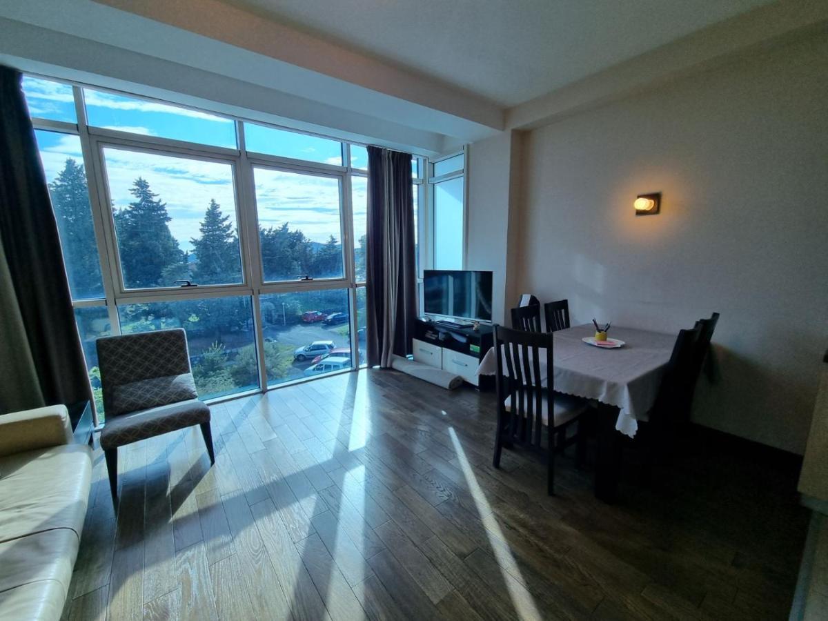 Becici -Big Apartments Bečići Buitenkant foto